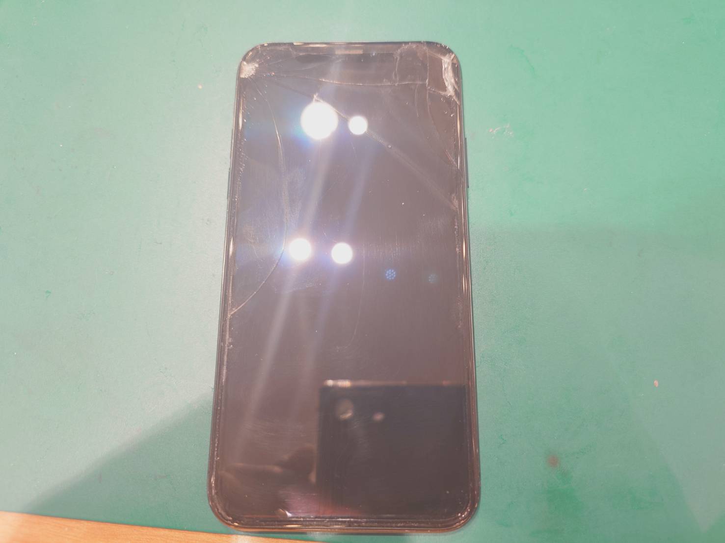 【田町よりご来店】iPhoneXの画面交換修理をご依頼いただきました！